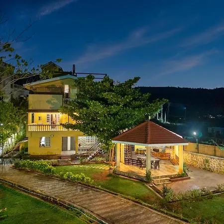 Newly Renovated-Farm Villa -6Bhk With Pool & Turf-2